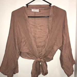 Cropped tie front top